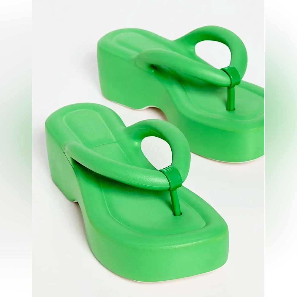Melissa Free Platform Chunky Flip Flop - Green (EU 35/36)